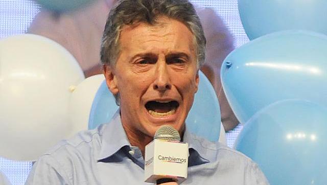 Macri anunció un supuesto ajuste en parte de los cargos políticos que él mismo creó