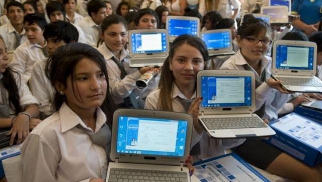 La industria tecnológica se reactiva y crea empleo con el resurgimiento de computadoras educativas