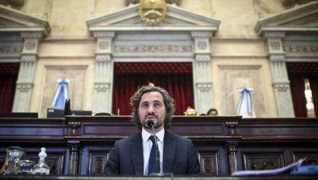 Cafiero entregó su informe al Senado e hizo eje en la ayuda por la segunda ola de Covid-19